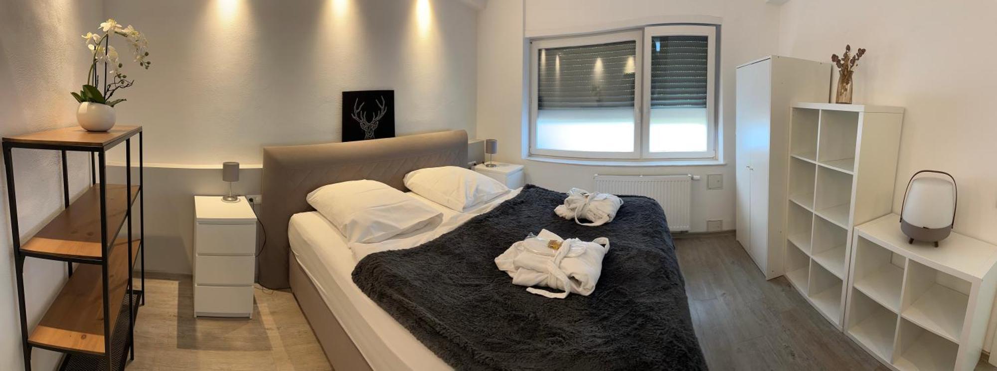 Ferienwohnung Schlossblick - 4 Sterne Sauna Pool Whirlpool Exklusiv برونفلس المظهر الخارجي الصورة