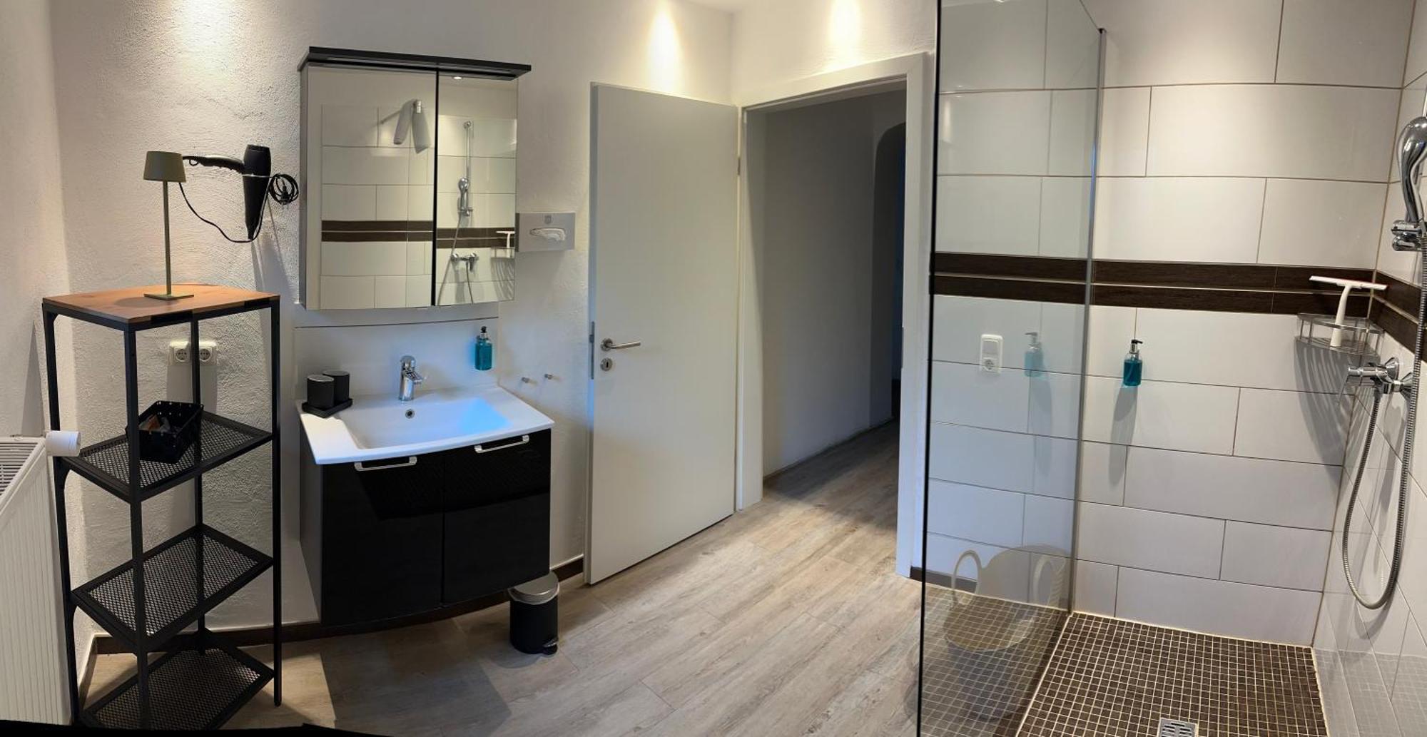 Ferienwohnung Schlossblick - 4 Sterne Sauna Pool Whirlpool Exklusiv برونفلس المظهر الخارجي الصورة