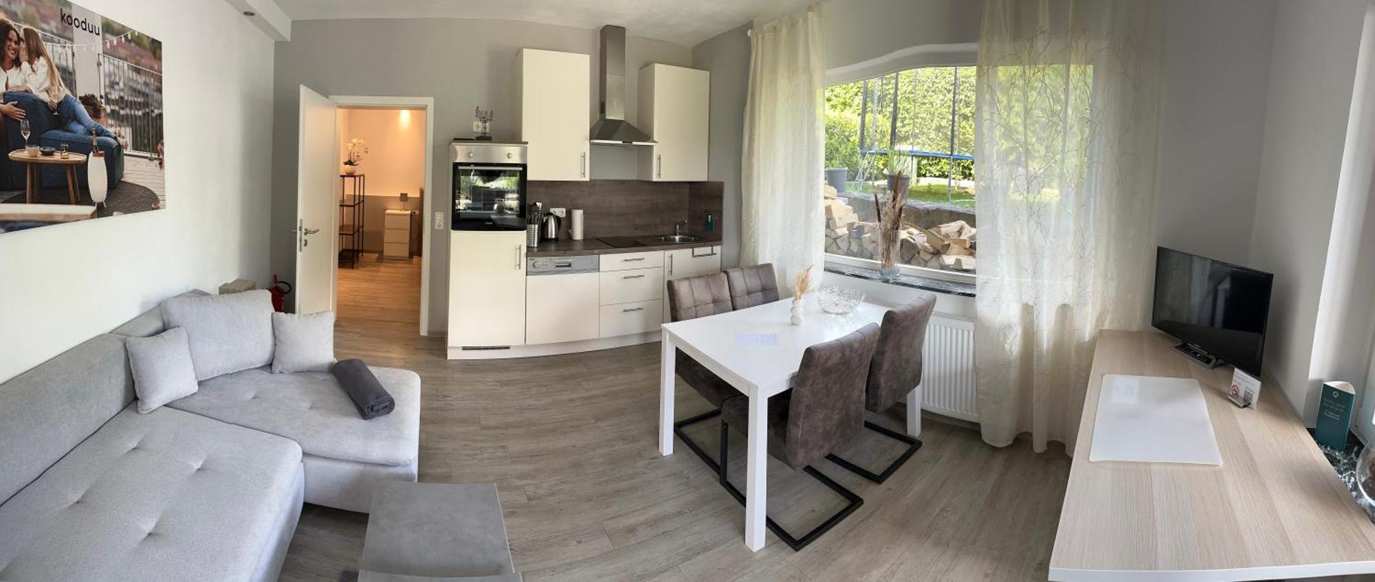 Ferienwohnung Schlossblick - 4 Sterne Sauna Pool Whirlpool Exklusiv برونفلس المظهر الخارجي الصورة