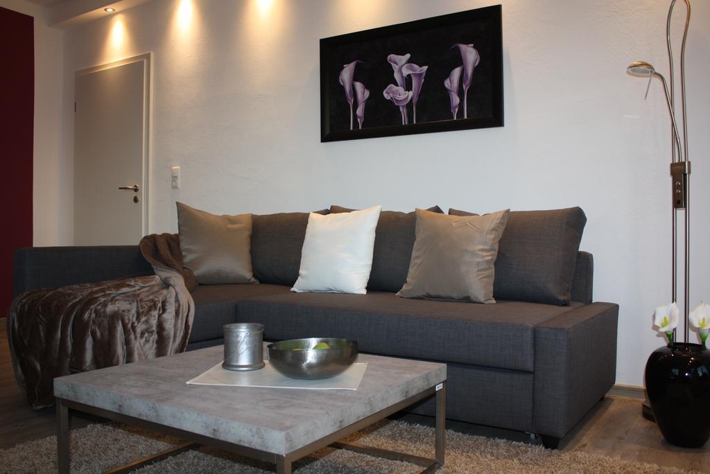 Ferienwohnung Schlossblick - 4 Sterne Sauna Pool Whirlpool Exklusiv برونفلس المظهر الخارجي الصورة